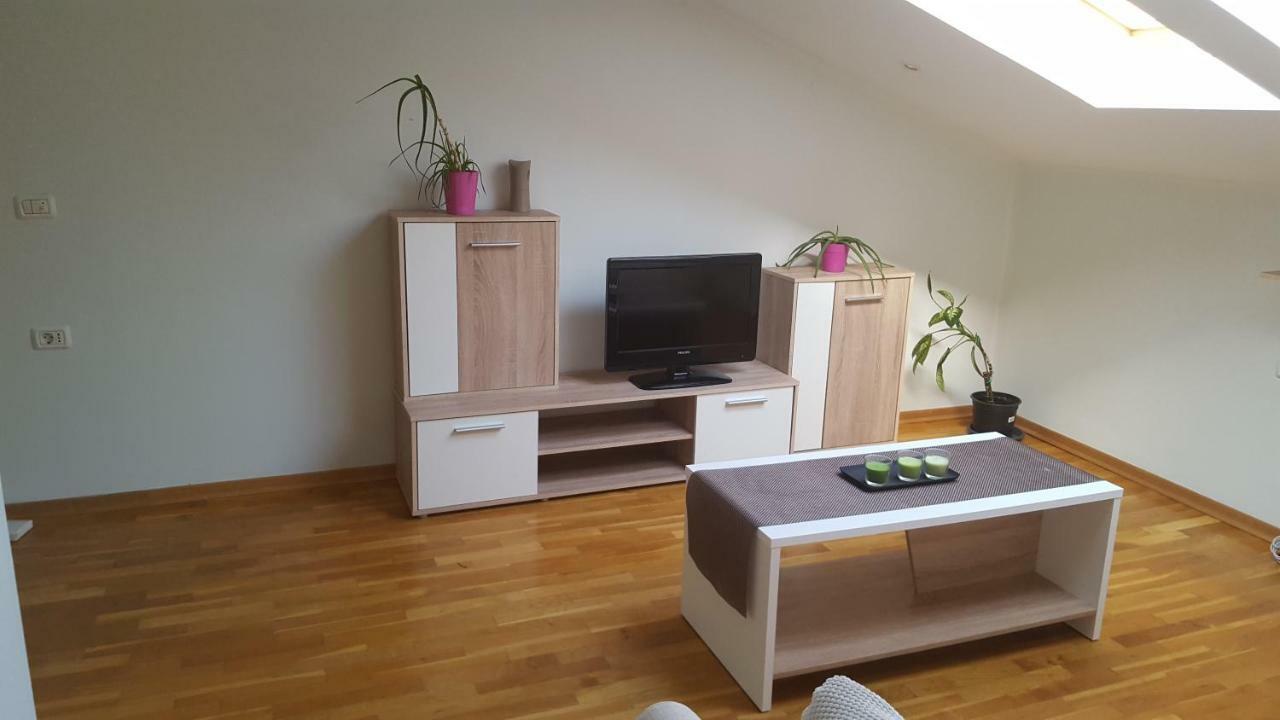 Apartment Sani Koper Bagian luar foto